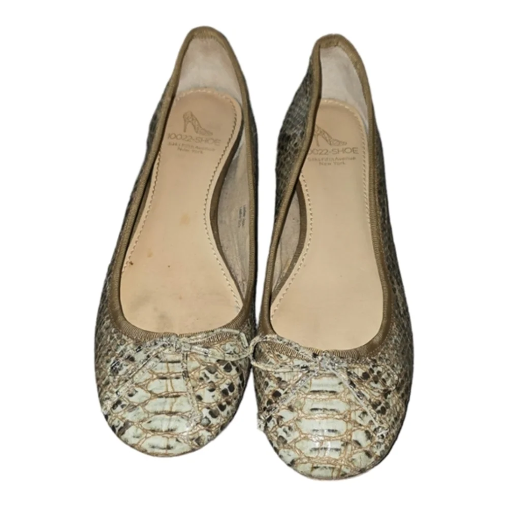 10022-Shoe Saks Fifth‎ Avenue Green/Brown Leather Snake Skin Bow Flats Sz 7